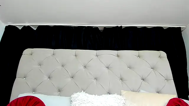 Sweet_Candyy__ webcam