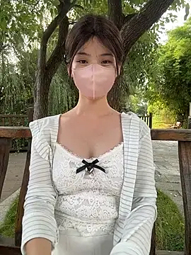gougou13 webcam