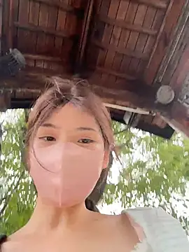 gougou13 webcam