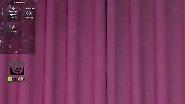 KellyKleine webcam