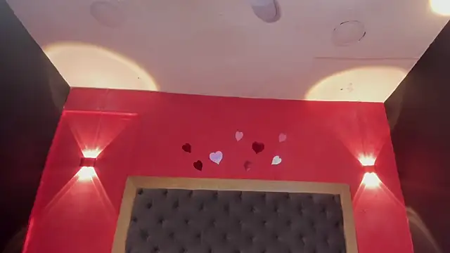yayahilton (F young) - 🔥😈 KEEP IT GOING DADDY😈🔥