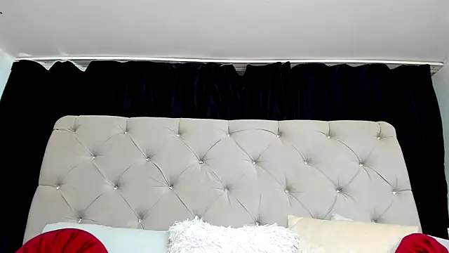 Sweet_Candyy__ webcam
