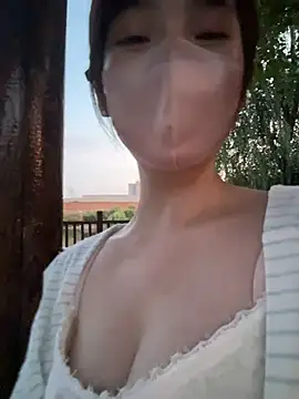 gougou13 webcam