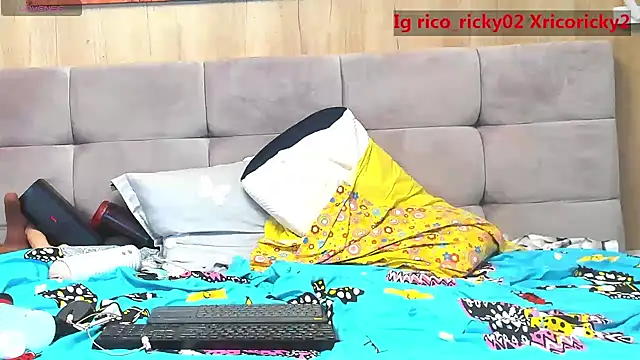 rico_ricky webcam
