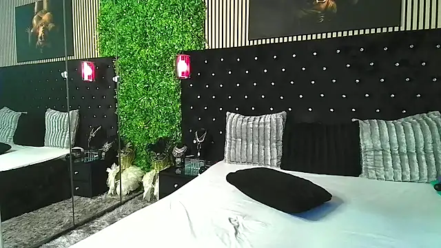 InannaStar webcam