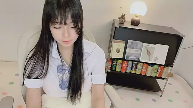 Onechestnut webcam