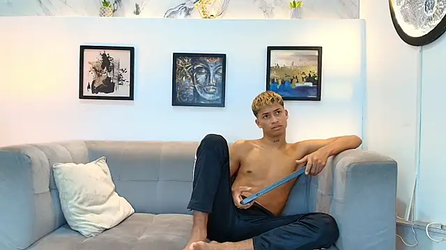 GOLD_BOYS webcam