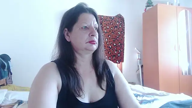ExtasyMature webcam