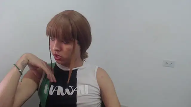 estefania224 webcam