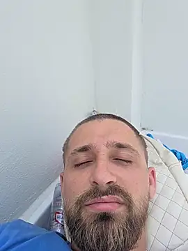omarito100 webcam