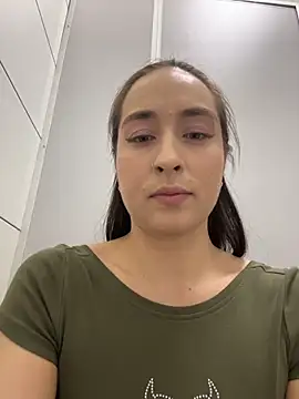 Holly_Play