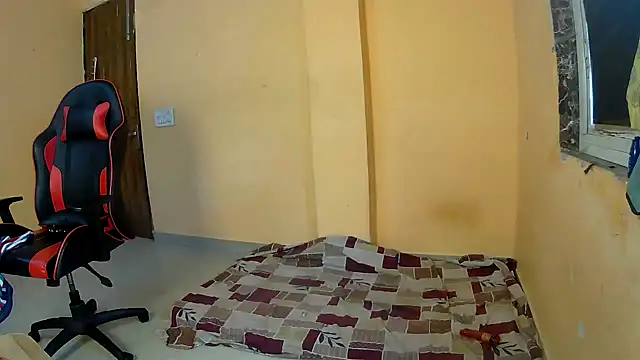 callmeshreya webcam