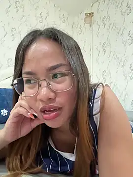 Ponthip webcam