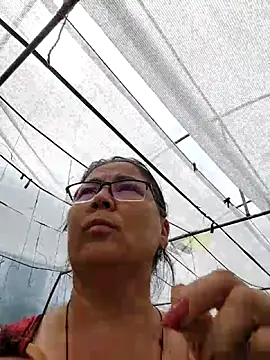 EmmaSquirt webcam
