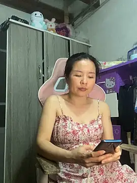 Ivy_Trix2 webcam