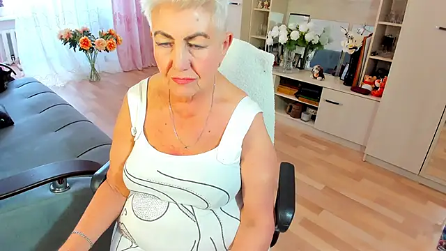 HotandMature