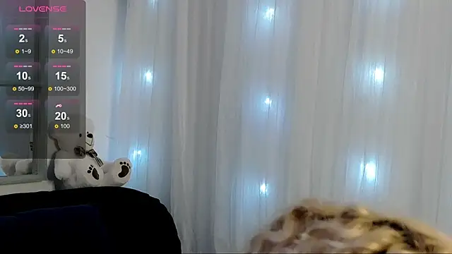 SarahRaynex webcam
