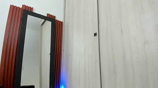 Rebeka-baker webcam