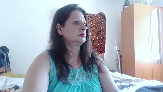 ExtasyMature webcam