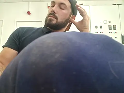 Instinctbrut webcam