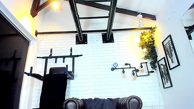 ItaloMoore webcam