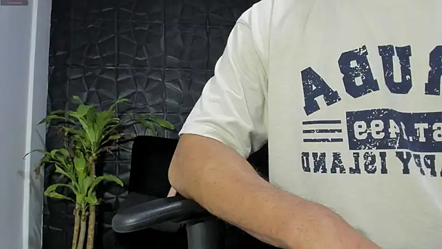 Alex_towerss webcam