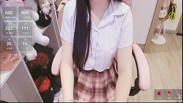 Nana_Chu webcam