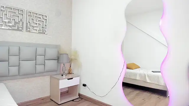 luna25__ webcam