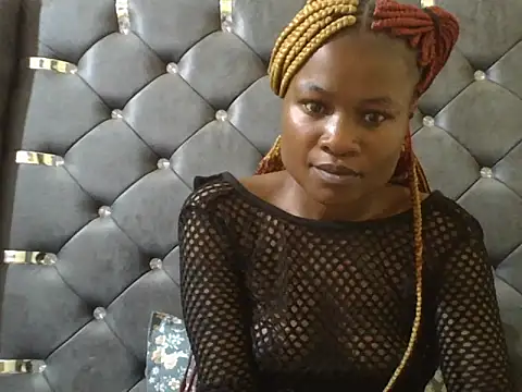 queenivy1 webcam