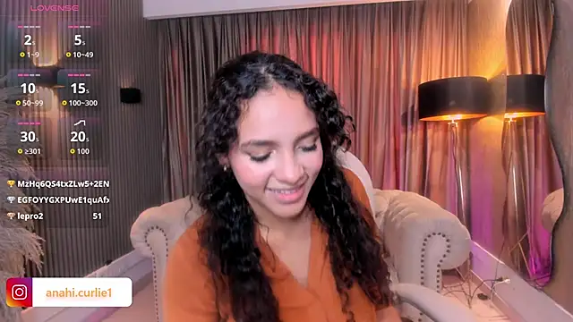 anahi_curlie1 webcam