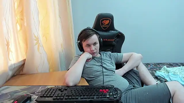iliaskrislove webcam