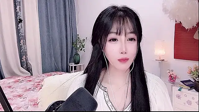Laura_520 webcam