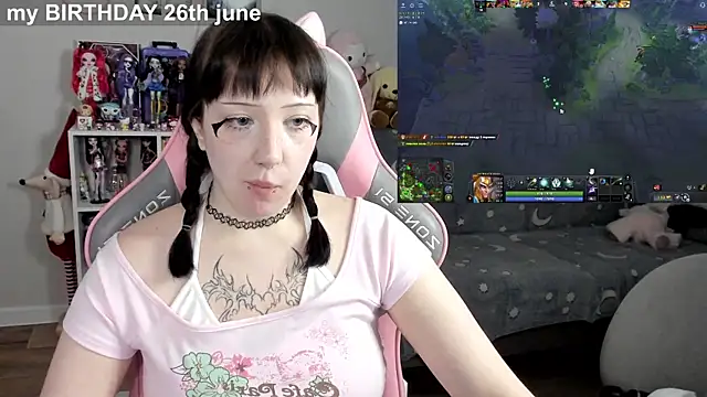MollysLand webcam