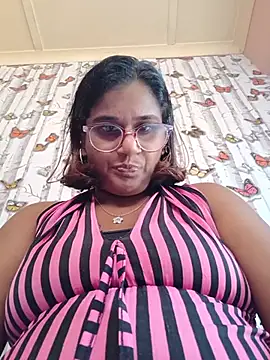indianstrawberrylips4u webcam