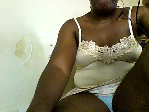 Sexxyblacky22 webcam