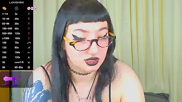 dario_doll__ webcam