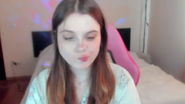Soft_Lullu webcam