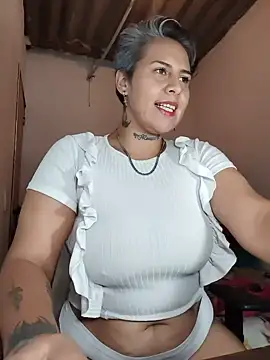 Yessi_rousse webcam