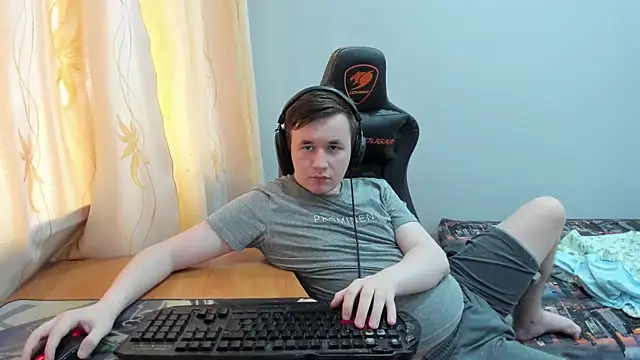 iliaskrislove webcam