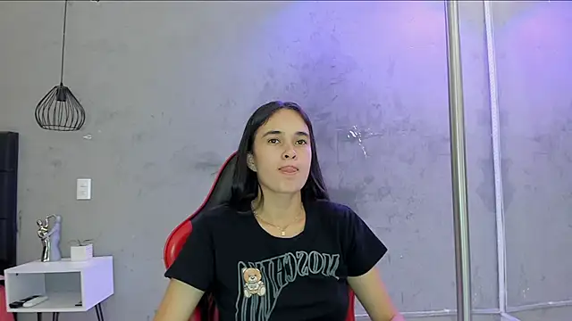 alice__susan webcam