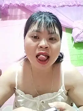 Xuka_lyss webcam