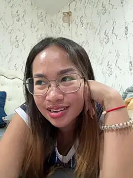 Ponthip webcam