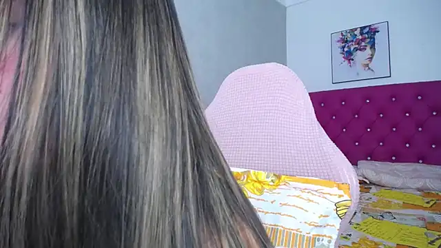 kathe-mills235 webcam