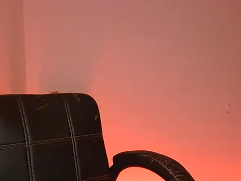 miss_ragni webcam