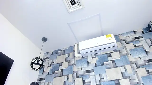 angel_dthroatt