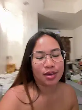 Ponthip webcam