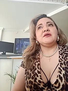 Natashablade__