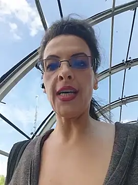 RebeccaNoble webcam