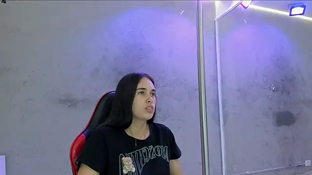 alice__susan webcam