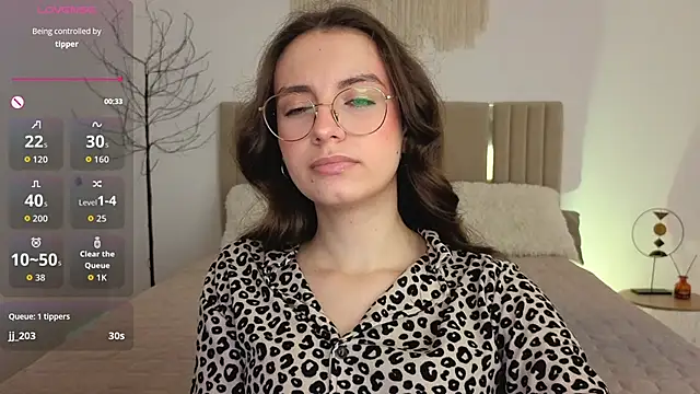 Real_cutie1 webcam